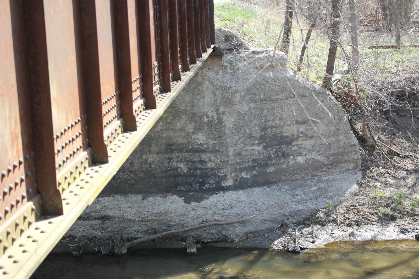 East abutment